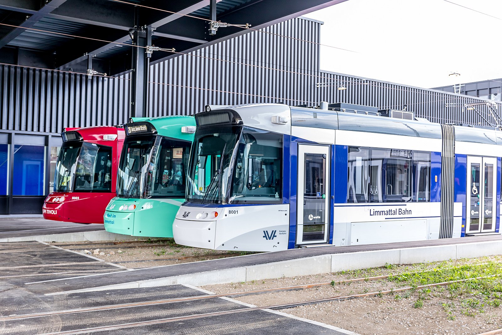 Präsentation des Tramlink-Werbetrams Spital Limmattal