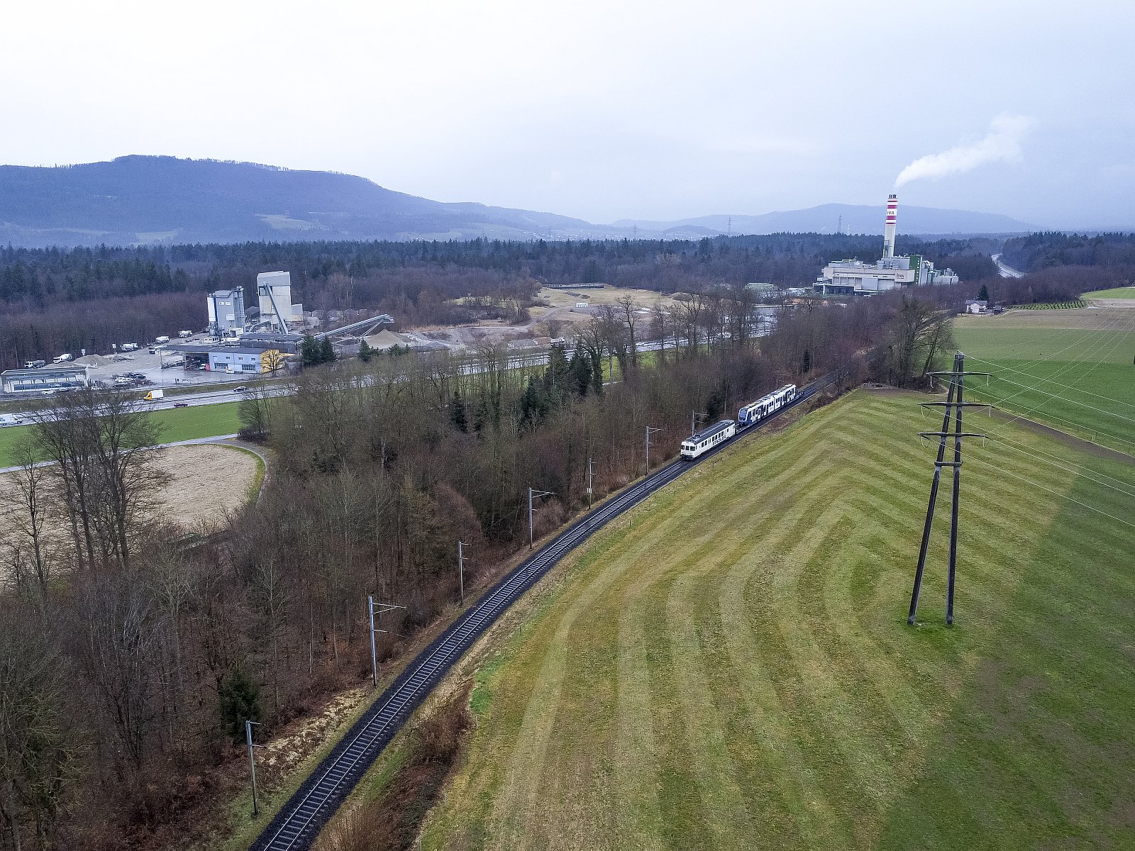DCIM\100MEDIA\DJI_0430.JPG - Ablieferung erster Saphir II Triebwagen