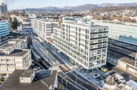 Moderne Gewerbe-/Ladenfläche am Bahnhof Aarau